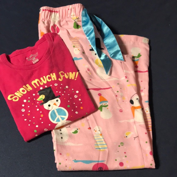 2 outfits 1 pj set - Picture 3 of 4